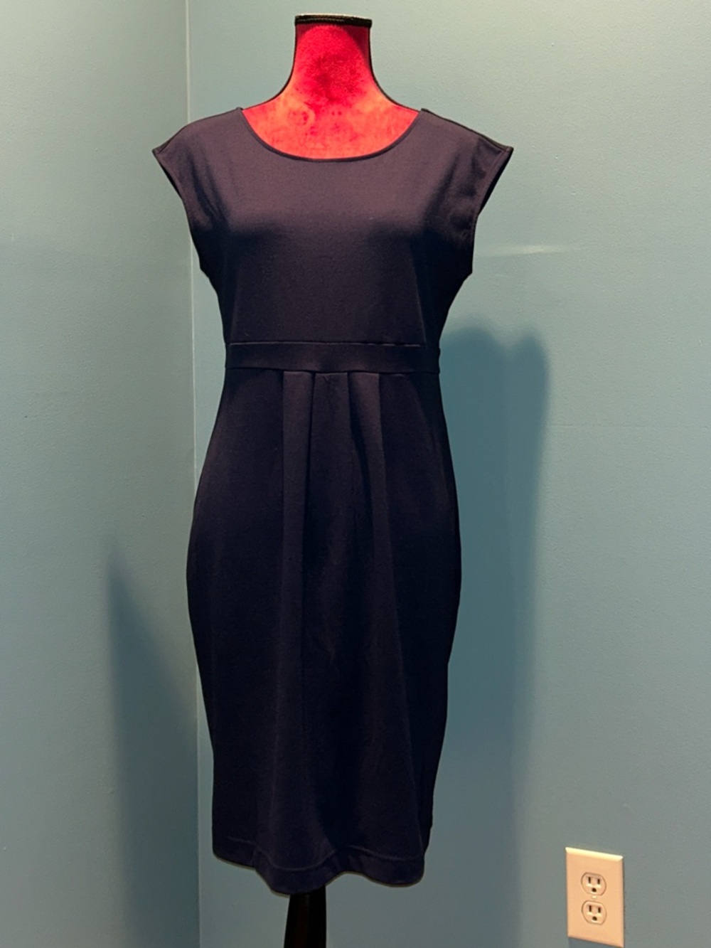 Classic Navy Sheath Dress - Women's Size Medium